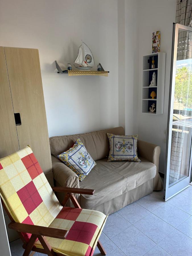 גיארדיני נאקסוס Serena Holiday Home Naxos מראה חיצוני תמונה
